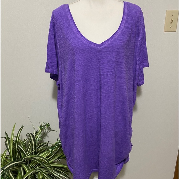 Lane Bryant, Plus Size 26/28 Ruch V-Neck 100% Cotton Purple Blouse - Picture 5 of 8